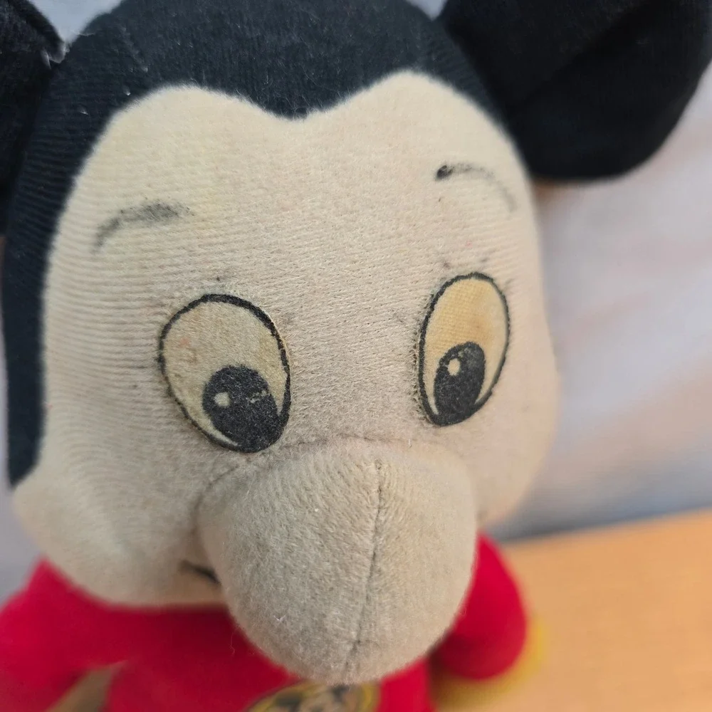Walt Disney vintage mickey